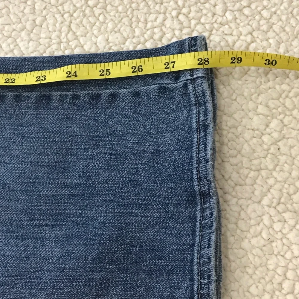 Aeropostale Stretch Denim Blue Jean Capri Pants
Size 9 / 10 Medium 
2 Front & - Picture 16 of 16